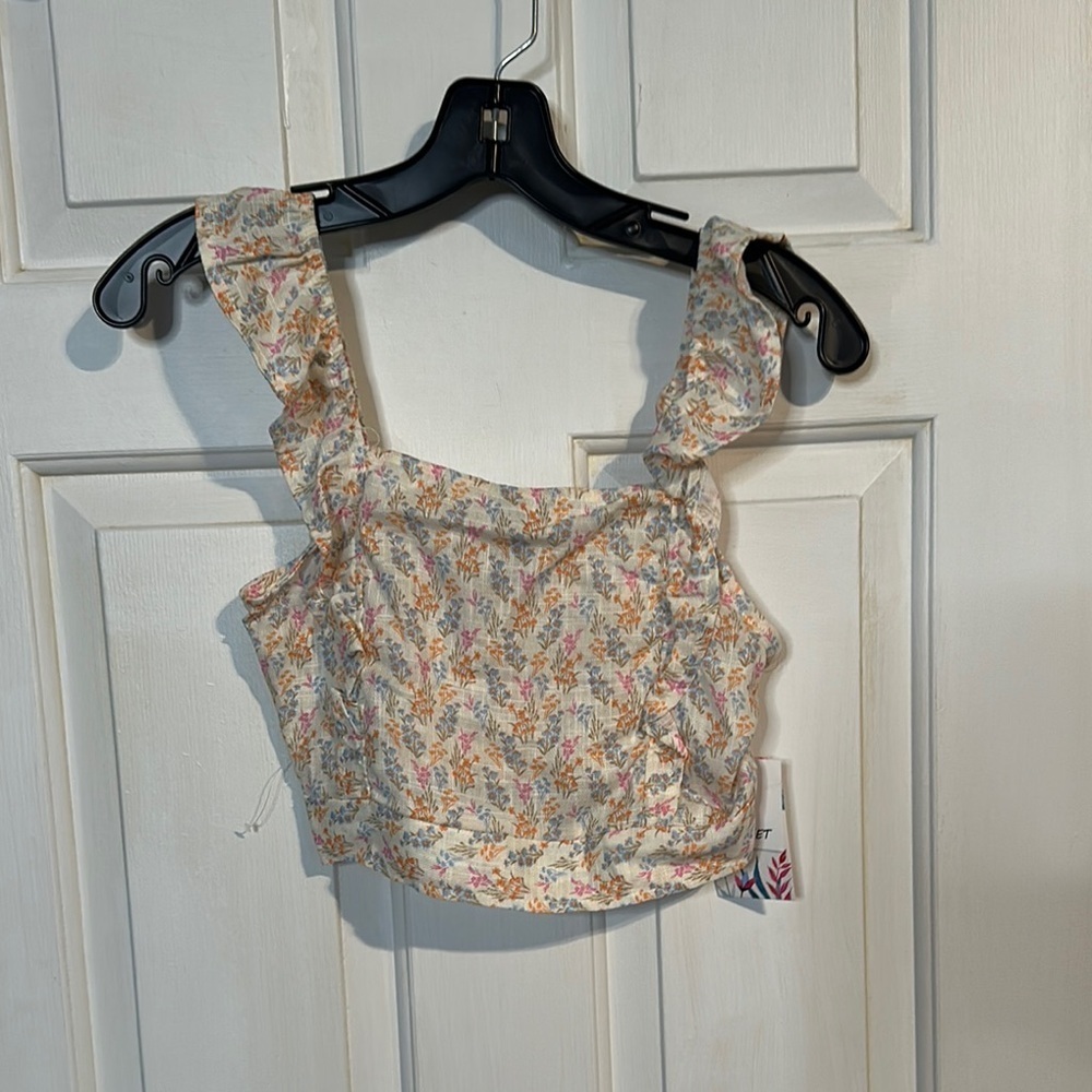Olivia Kay NWT Crop Top size XL 14/16 girls